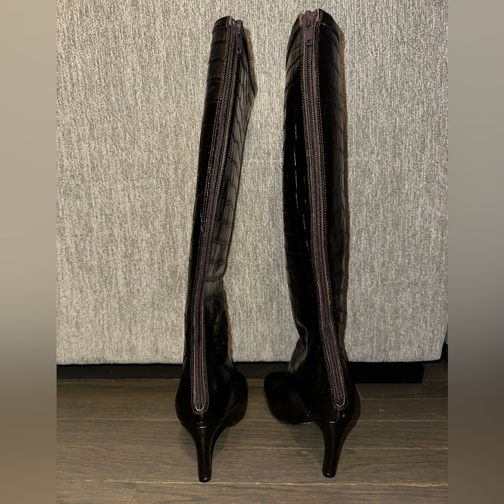 $1250 Dries Van Noten Brown Leather Croc Embossed Knee High Boots - Picture 4 of 9